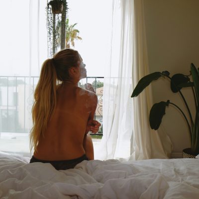 How to Know If It’s Intuition or Just Fear (5 Simple Tests)